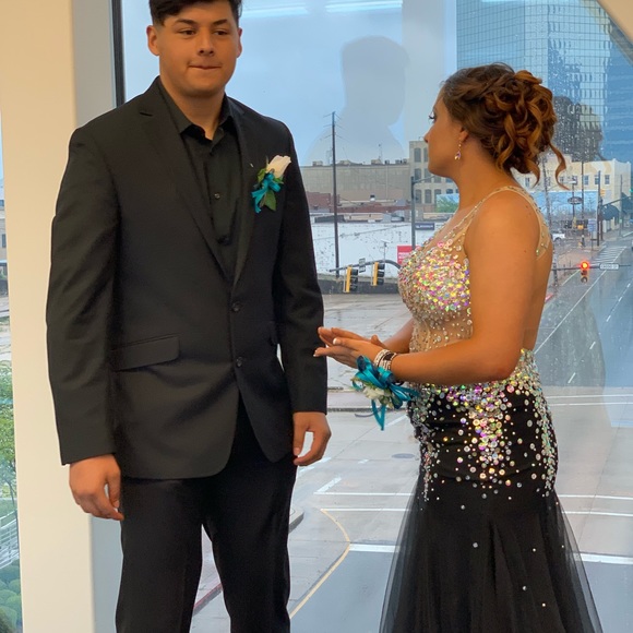 Prom Dress - Picture 4 of 4